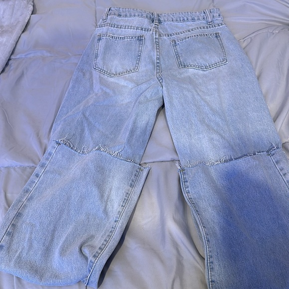 SHEIN jeans - Picture 3 of 6